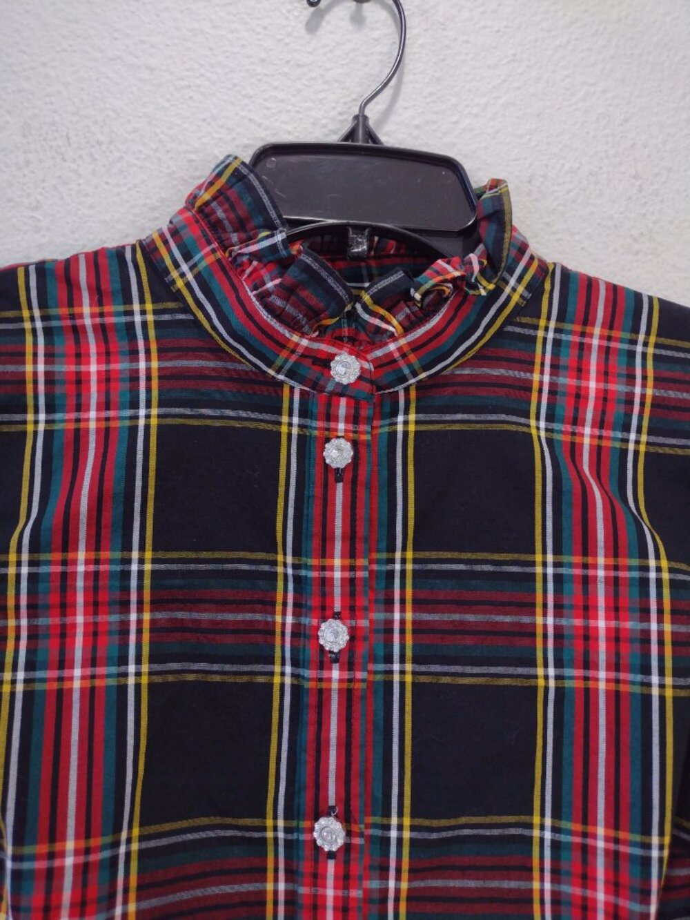 J.Crew Women's Ruffled Neck Button Down Shirt Tartan Plaid Medium Red Black - Picture 2 of 7